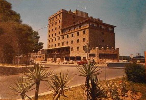 50 años del Hotel del Temple en Ponferrada, el capricho de Pedro Barrios 13