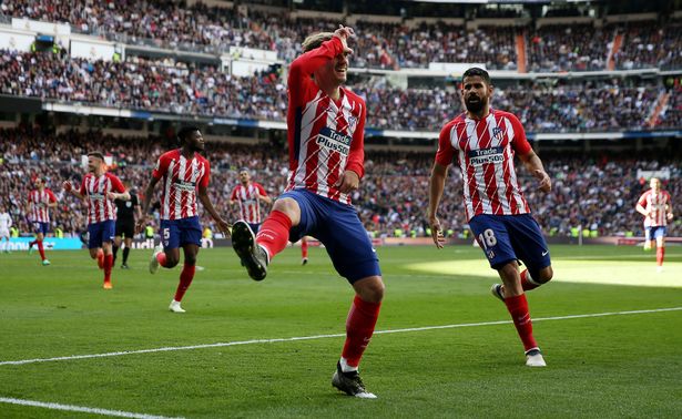 Yuri no fue el primero, ni mucho menos... Máscaras en el fútbol 7