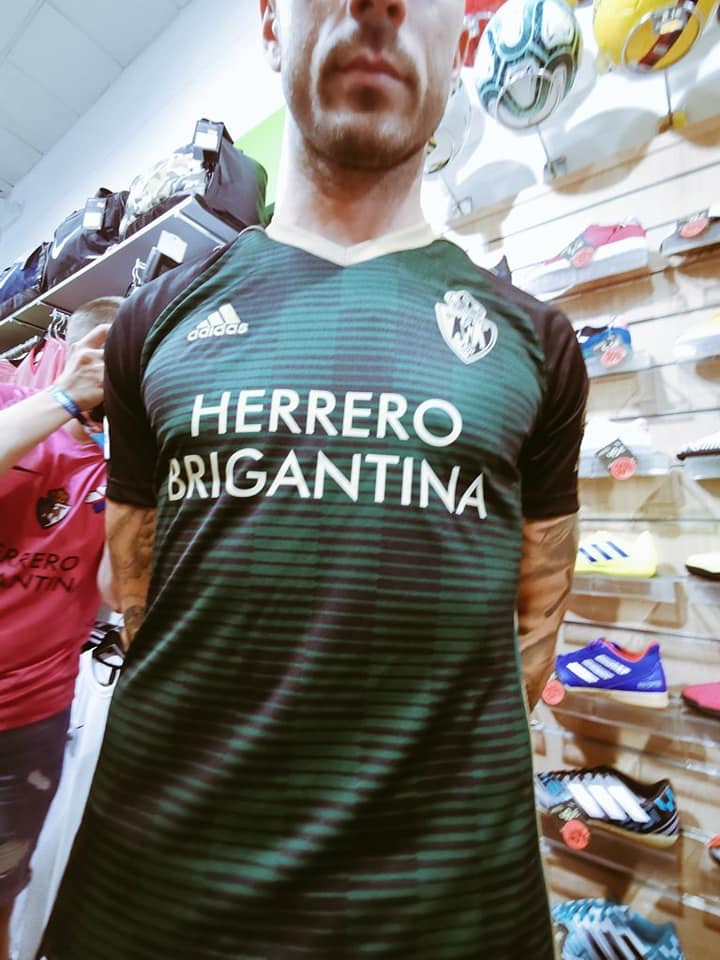 camiseta ponferradina 2019