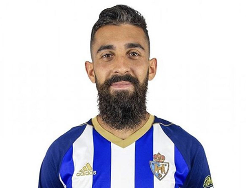 Carlos Bravo, del barrio de San Genaro a la Ponferradina 2